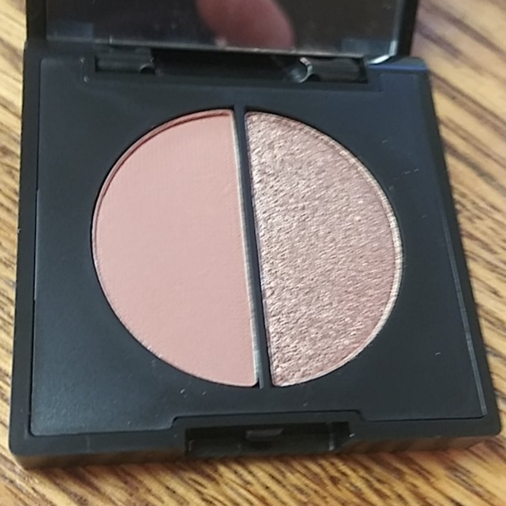 PICK 5 FOR 25 REALHER DREAMS SO BIG EYESHADOW DUO - Picture 4 of 5